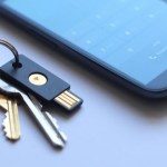 YubiKey-NEO-smartphone-token-password-google-645×430