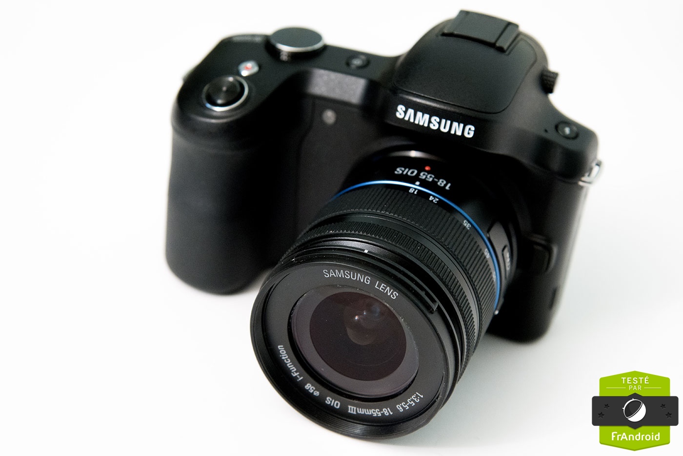 Test du Samsung Galaxy NX, un appareil photo à objectifs interchangeables sous Android