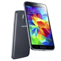 Samsung officialise son Galaxy S5, étanchéité et autonomie record