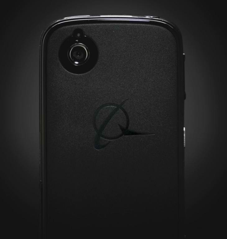 boeing_black_smartphone_product_card-730x768