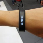 Prise en main du Vívosmart, le bracelet connecté de Garmin pour le sport et les notifications