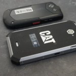 Smartphones baroudeurs 4G : les Cat S50 et Kyocera Torque face à face