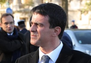 Manuel Valls réclame la fin des zones blanches pour 2016