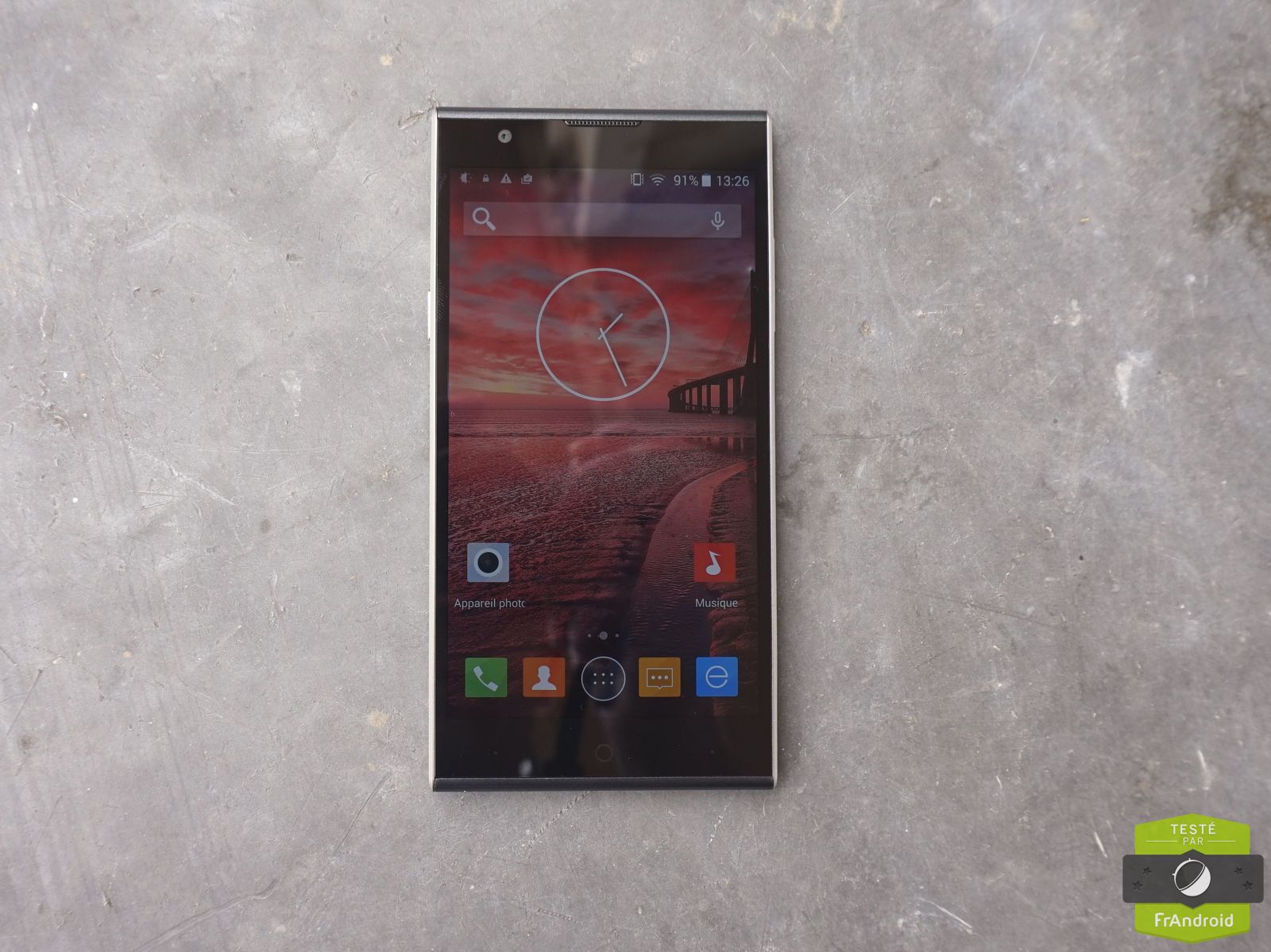 Zopo ZP920 design 17