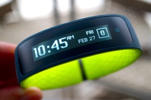 Le bracelet fitness HTC Grip sortira finalement plus tard… et ne sera pas seul