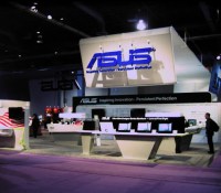 Stand Asus