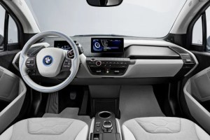 Samsung et BMW planchent sur des voitures autonomes qui se conduisent… à la voix
