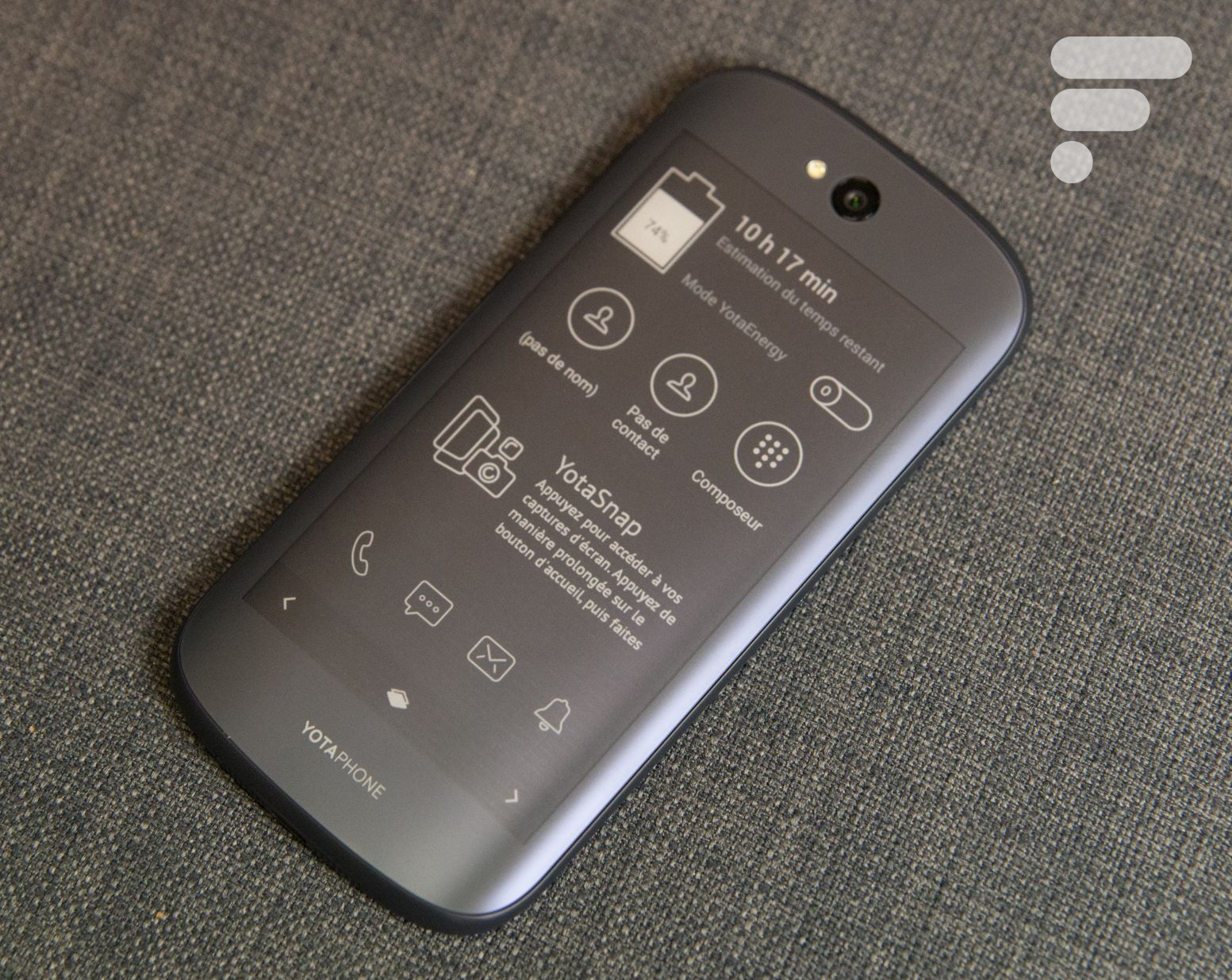 yotaphone 2