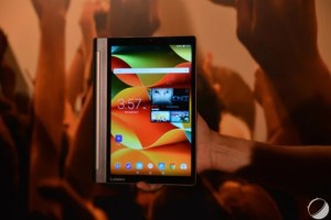 Prise en main de la Lenovo Yoga Tab 3 (Pro), la tablette équipée d’un pico-projecteur
