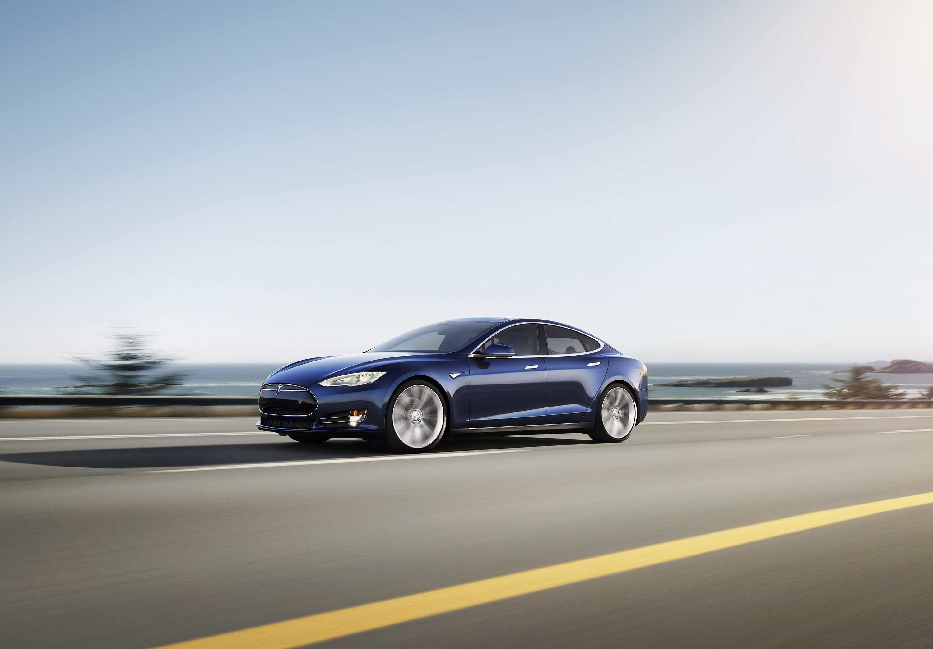 Tesla S