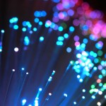 La fibre optique s’est imposée sur plus de la moitié des abonnements très haut débit en France
