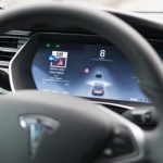 Autopilot et Tesla Model S : nous avons testé le pilotage automatique