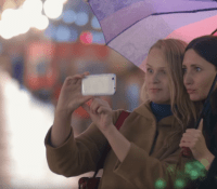 Un smartphone apparaissant au cours de la dernière vidéo de Nokia.