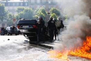 Uber, Heetch, Taxis : valse des alliances avant une grosse manifestation Uber, Heetch, Taxis : valse des alliances avant une grosse manifestation