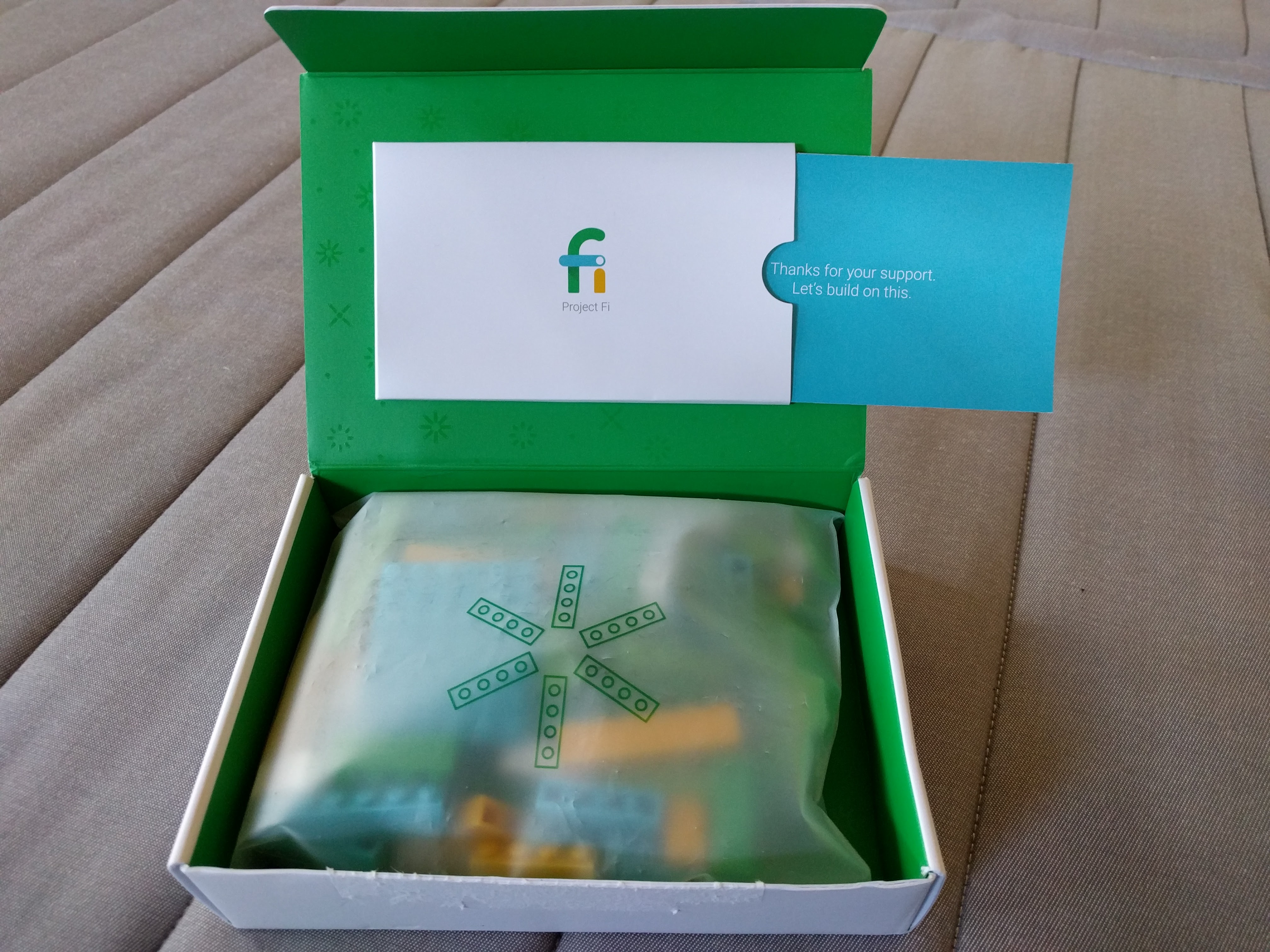 Google-Project-Fi-Lego-Novet