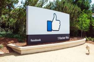 Facebook réalise un gros trimestre grâce aux revenus mobiles