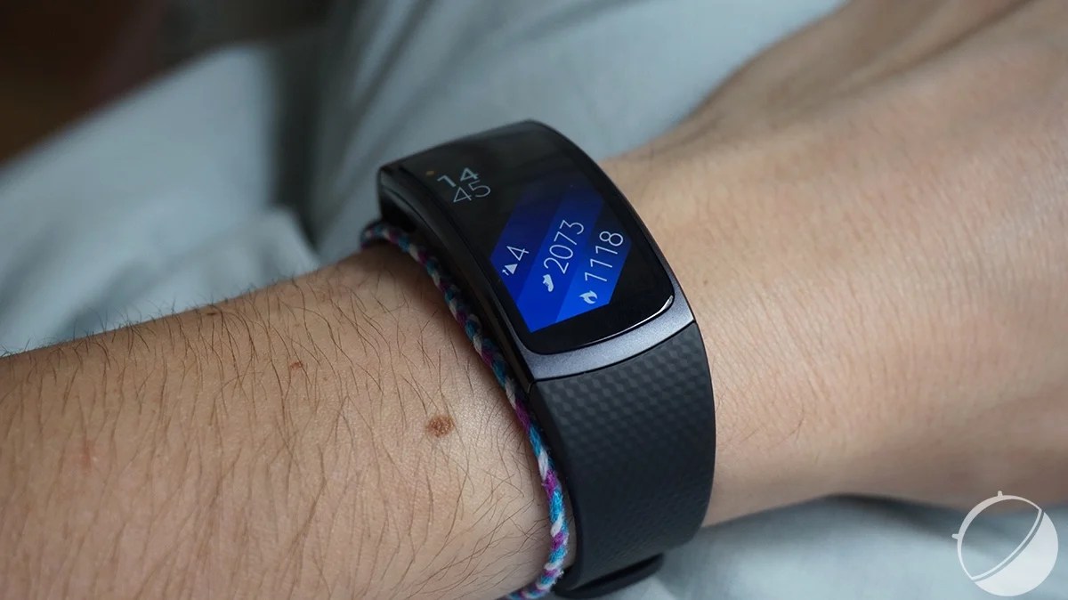 Samsung galaxy gear fit 2 hotsell