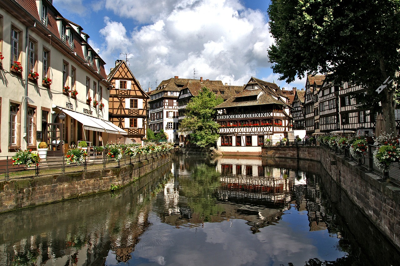 strasbourg-1354438_1280