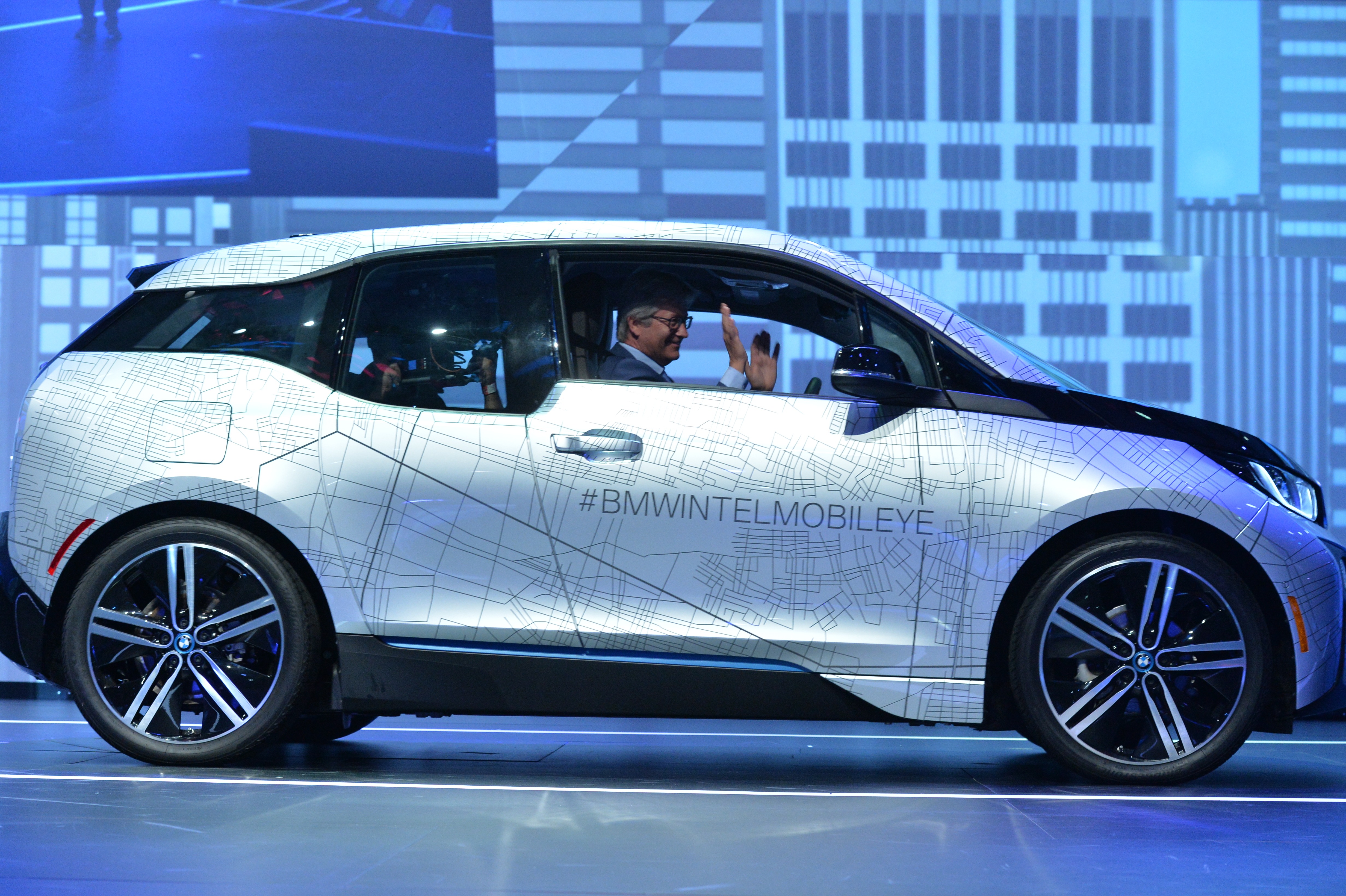 BMW i3