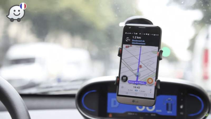 Comment Waze vous aide à trouver le carburant le moins cher sur votre itinéraire ?