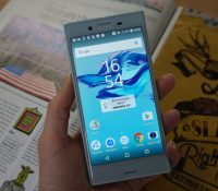 Sony Xperia X Compact 9