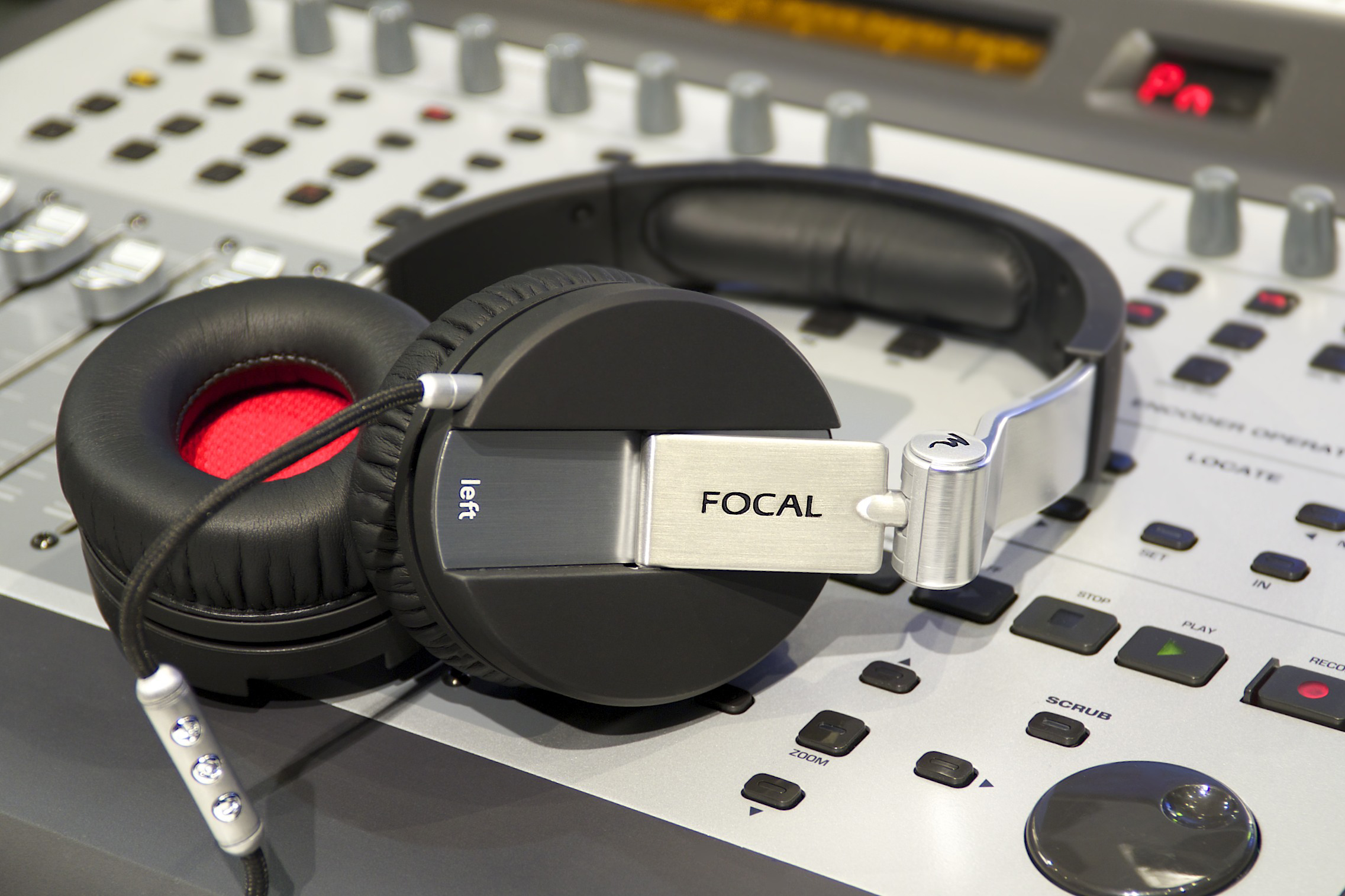 casque-focal-rouge