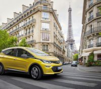 Exhibition star: The new Opel Ampera-e is celebrating its world premiere at the Paris Motor Show.