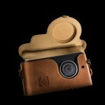 Kodak Ektra : faux cuir, peinture métallisée et un capteur photo sans prétention