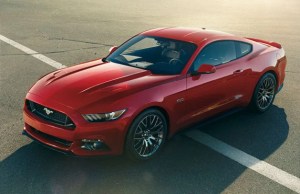 Ford prépare une Mustang électrique et une voiture autonome