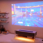 CES 2017 : l’étrange et futuriste meuble vidéoprojecteur 4K de Sony