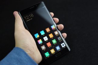 Prise en main du Xiaomi Mi Note 2, une des références à importer de Chine
