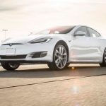 Tesla Model S P100D : 1,4 G et 0 à 60 mph en 2,28 s, nouveaux records mondiaux