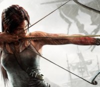 Tomb Raider et son arc (meilleure arme du jeu)