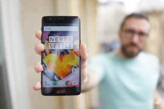 Face Unlock pour les OnePlus 3 et 3T ? Carl Pei ne dit pas non