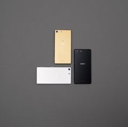 17_M5_BLK_GOLD_WHITE_PIS