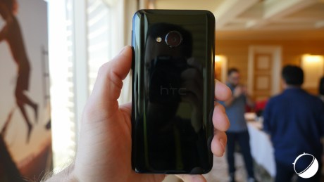 HTC-U-et-U-Ultra-21-sur-49