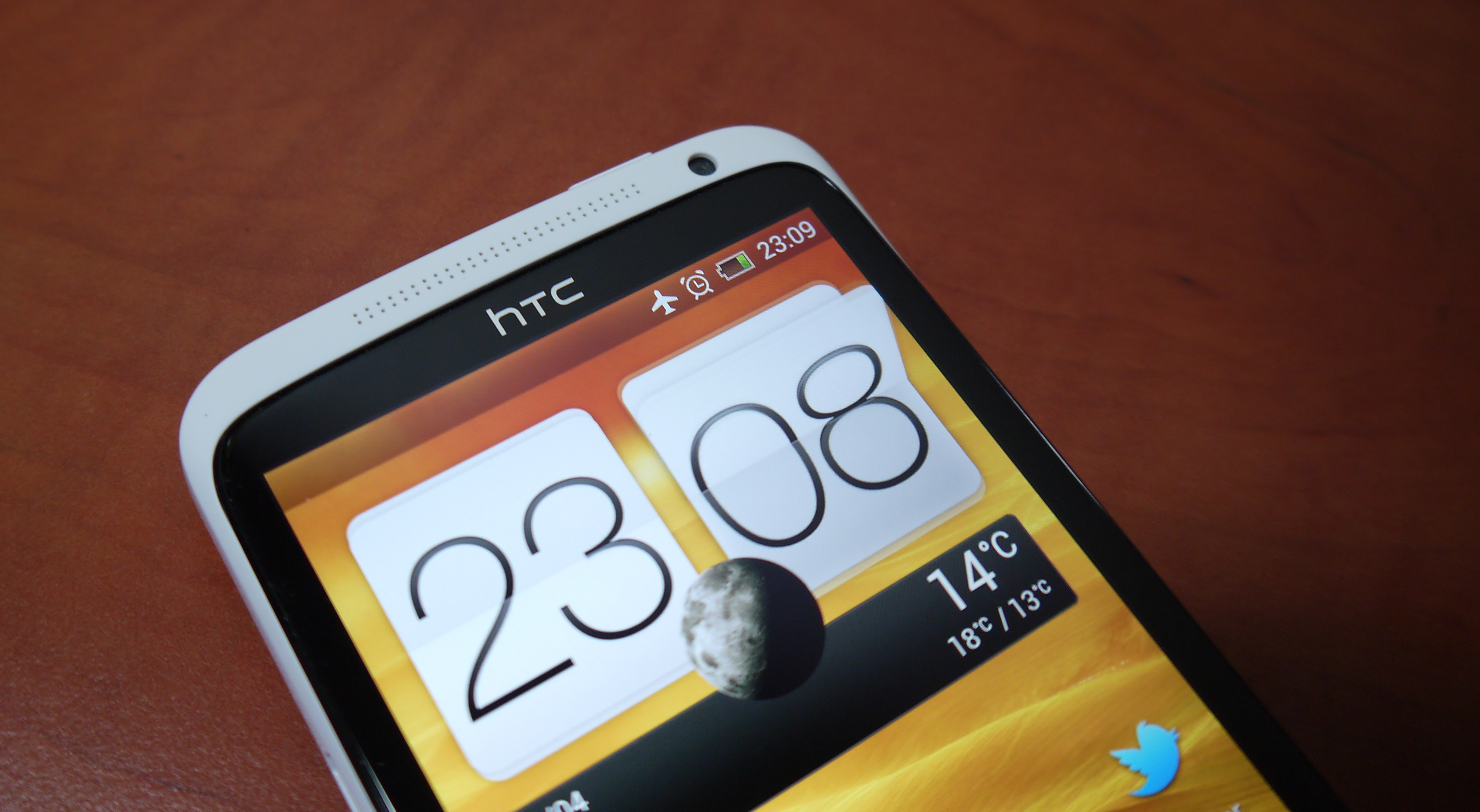 Haut-HTC-One-X