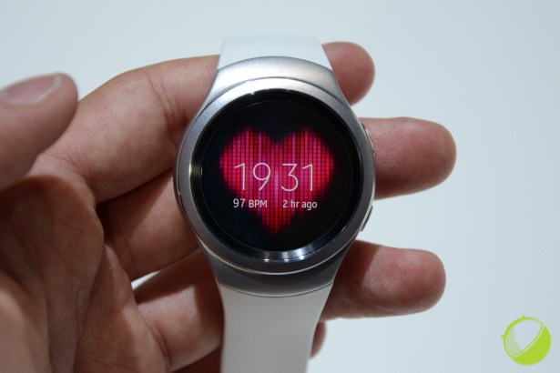 Samsung-Gear-S2-12-sur-33