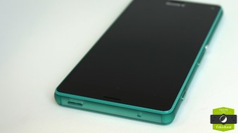 Sony-Xperia-Z3-Compact-vert-deau-02