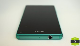 Sony-Xperia-Z3-Compact-vert-deau-04