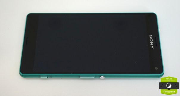 Sony-Xperia-Z3-Compact-vert-deau-12