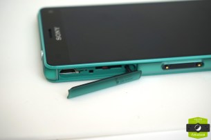 Sony-Xperia-Z3-Compact-vert-deau-17