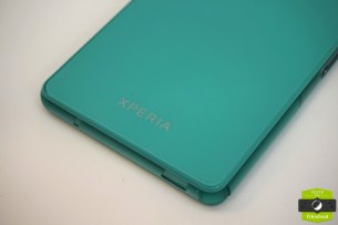 Sony-Xperia-Z3-Compact-vert-deau-20