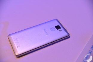 c_Honor-7-FrAndroid-DSC_8736