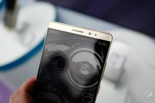 c_Huawei-Mate-8-FrAndroid-L1090972