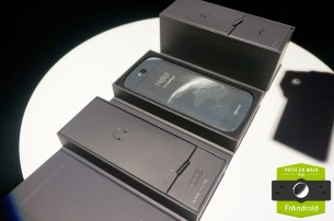 c_Yotaphone-2-FrAndroid-DSC06197