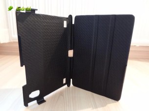 housse-noreve-vs-etui-noname08