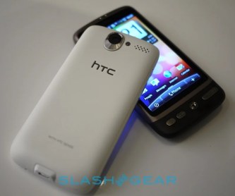 htc_desire_white_htc_wildfire_silver_9