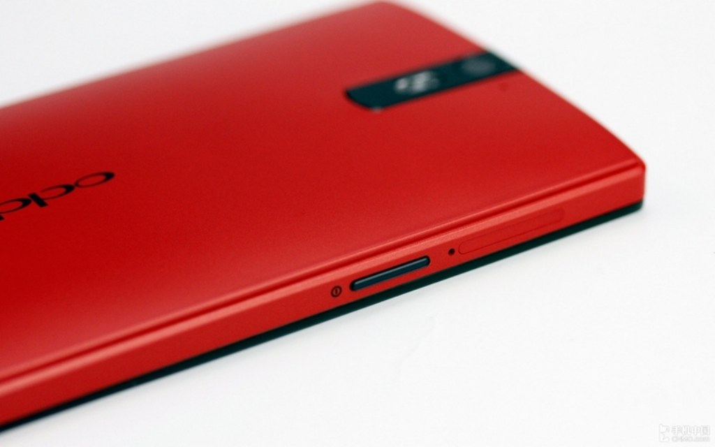 oppo-find-5-red-30_1024x640