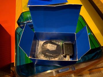 tag-heuer-connect-watch-emballage-1
